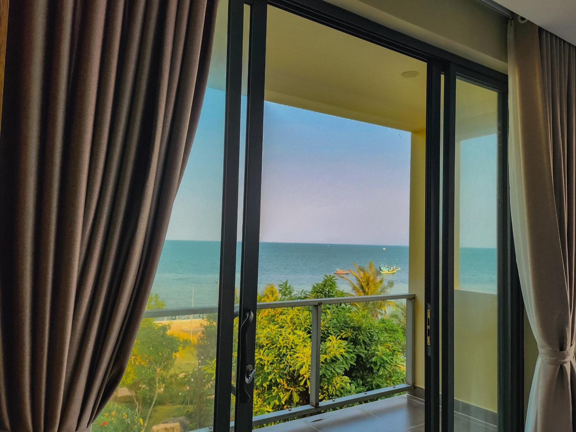 Voyage Phu Quoc Beach Resort Exteriér fotografie